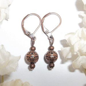 Small Copper Ball Earrings Dainty & Delicate 6568